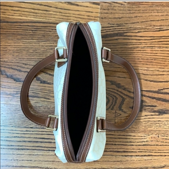 RARE Authentic Gucci Shoulder Bag in Cream - Picture 3 of 9